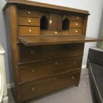 711 8566 SECRETAIRE